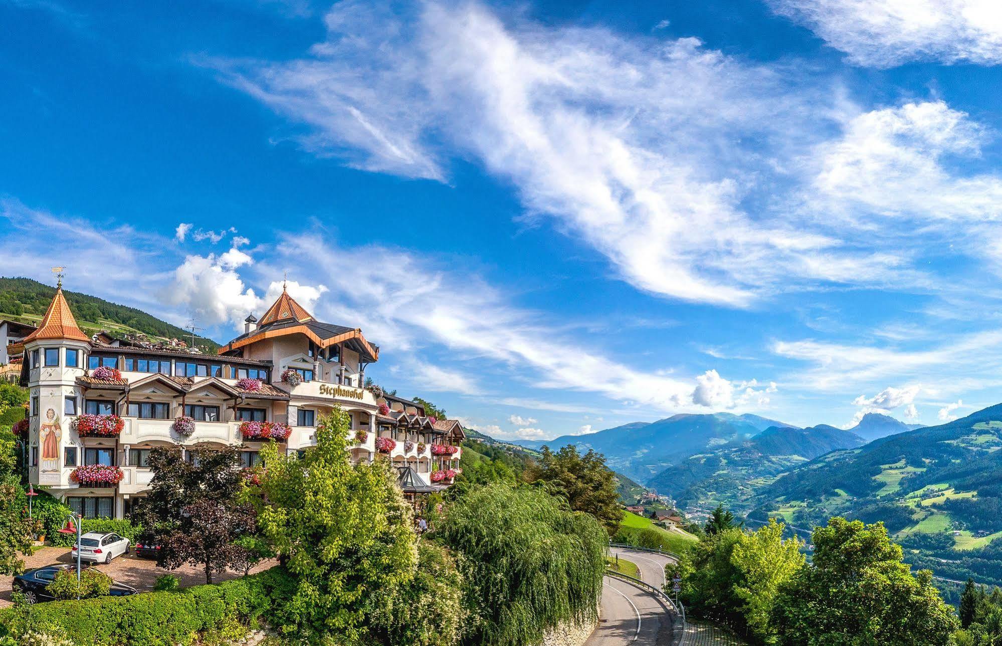 Granpanorama Hotel Stephanshof Villandro Exterior photo